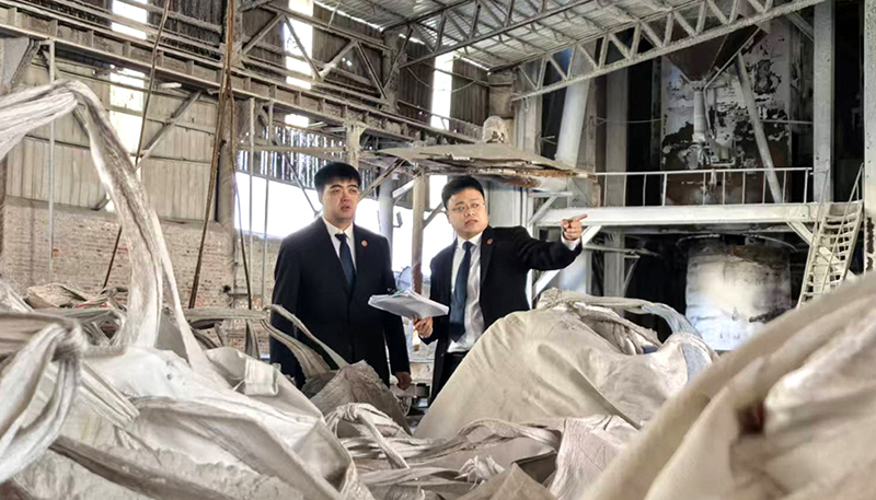 等圖片說(shuō)明